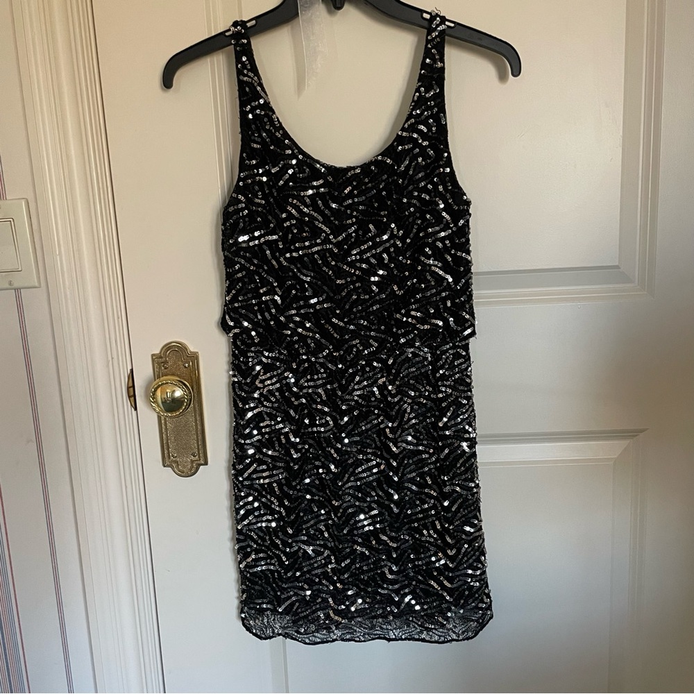 Alice & Olivia sequins mini dress-EUC